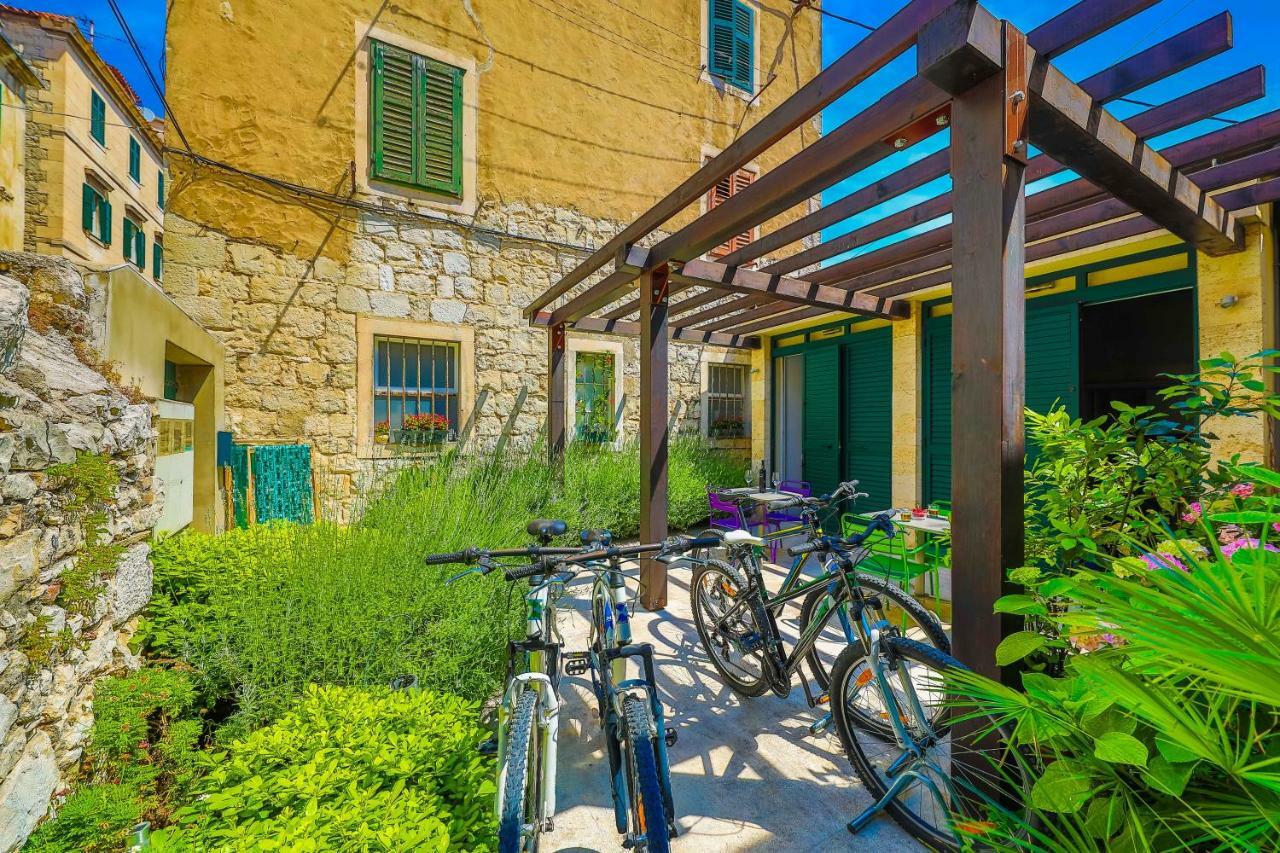 Veig Palace * Split